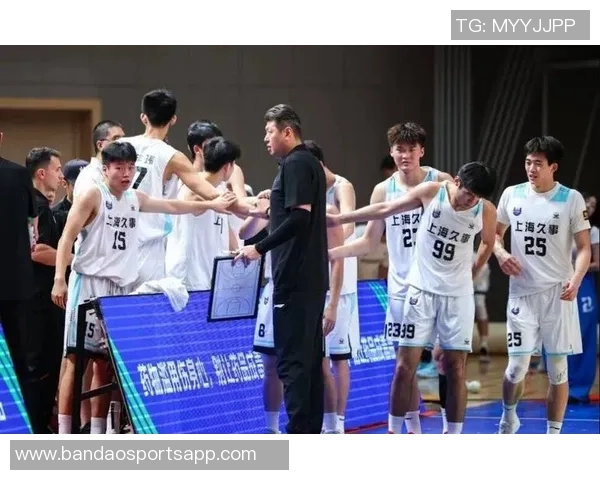 全运会小组赛万孟霖闪耀全场助力上海U22男篮胜中国香港队