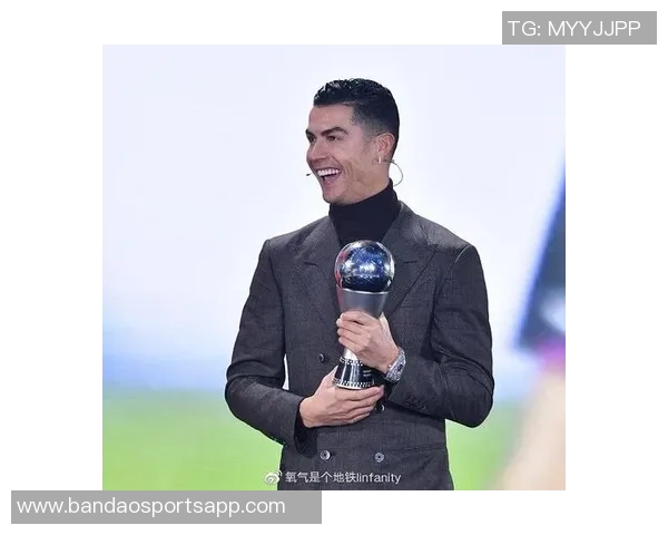 环足奖最佳男足俱乐部投票结果揭晓吉达国民领先巴黎弗拉门戈紧随其后