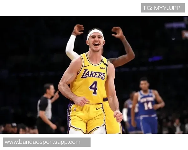 詹姆斯称赞卡鲁索：每支球队都需一位懂得成功与逆境的平稳者