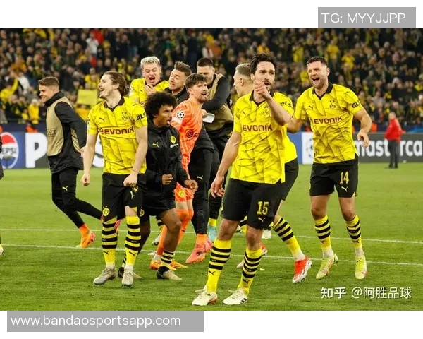 多特蒙德与巴西新星普拉特斯达成口头协议正与克鲁塞罗洽谈转会事宜