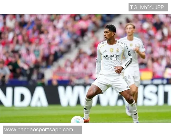 科贝尔失误致小贝林厄姆被断球后红牌离场引发争议